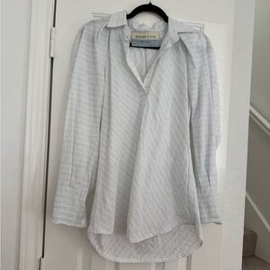 Tish Cox White Blue Striped Blouse Size XXS
